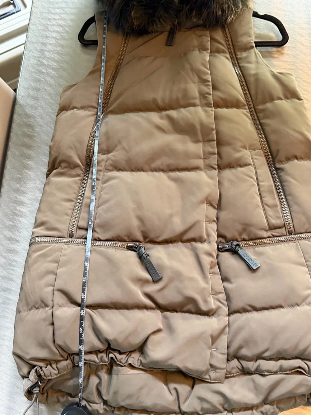 10 Crosby Derek Lam Olive Quilted Fox Fur Trim Puffer Vest, Mint Cond. msrp $795